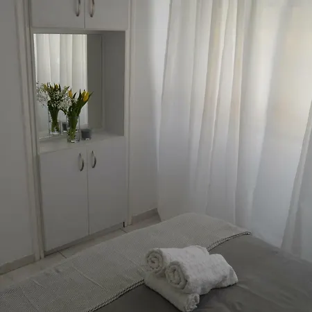 Serenity - One Bedroom Flat Lägenhet *